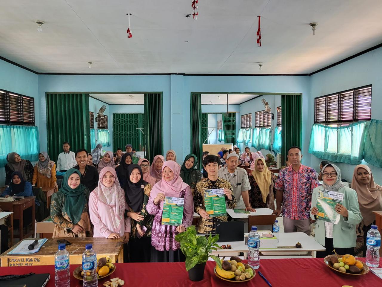Sosialisasi Penerimaan Mahasiswa Baru Program Magister FKIP Untirta dalam Pertemuan MGMP SMK Negeri se-Kabupaten Tangerang